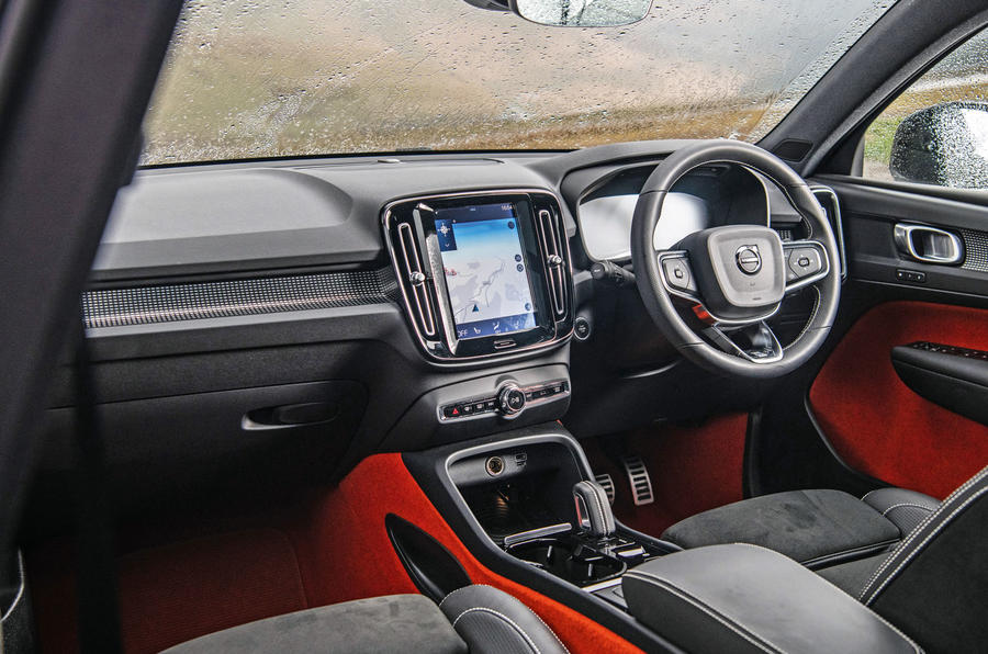 紧凑型SUV之战，Range Rover Evoque 对阵强敌