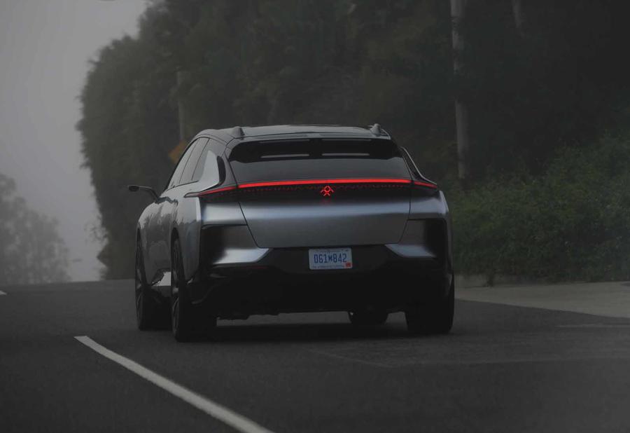 法拉第未来FF91：驾驶几乎没有发生的汽车