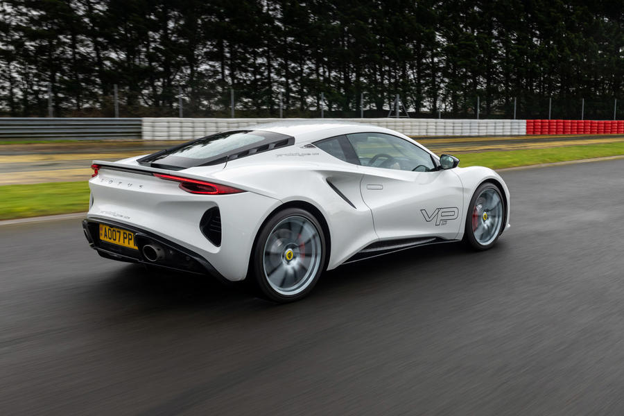 2022 Lotus Emira 原型车试驾报告