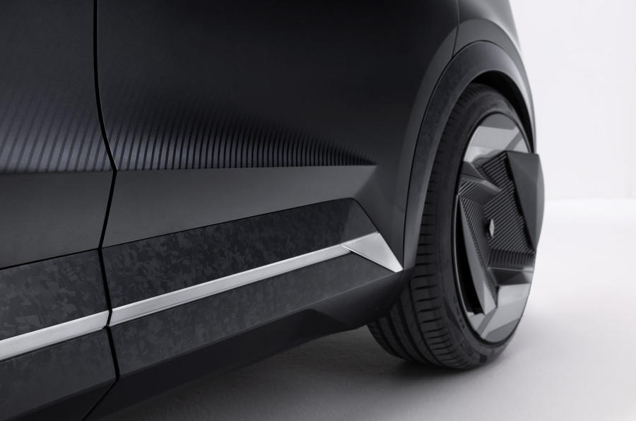 Renault Scenic Revives as Electric Crossover with氢 Range Extender