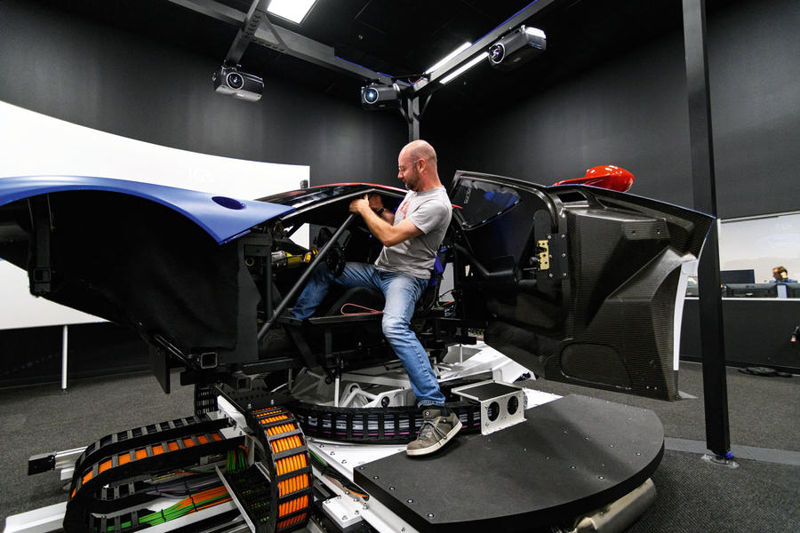 Sim-ply the best: Virtually driving a Ford GT endurance racer